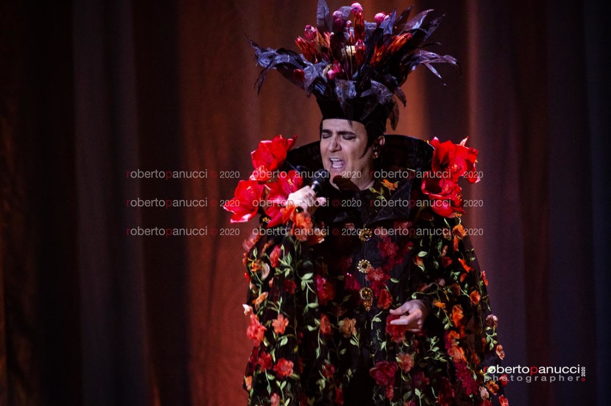foto concerto Renato Zero - Palazzo dello Sport 30-01-2020