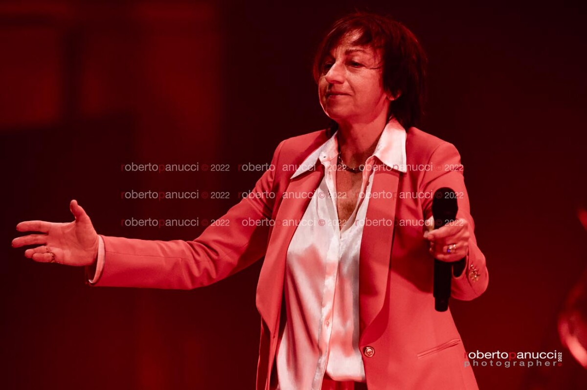 foto concerto Gianna Nannini - Auditorium Parco della Musica 03-04-2022