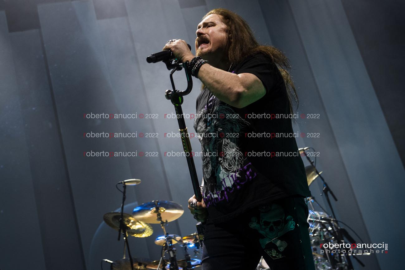 foto concerto Dream Theater - Palazzo dello Sport 06-05-2022
