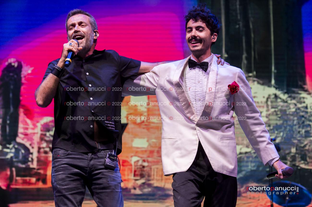 foto concerto Fulminacci - Daniele Silvestri - Willie Peyote - Spring Attitude Festival - Cinecitta Studios 16-09-2022