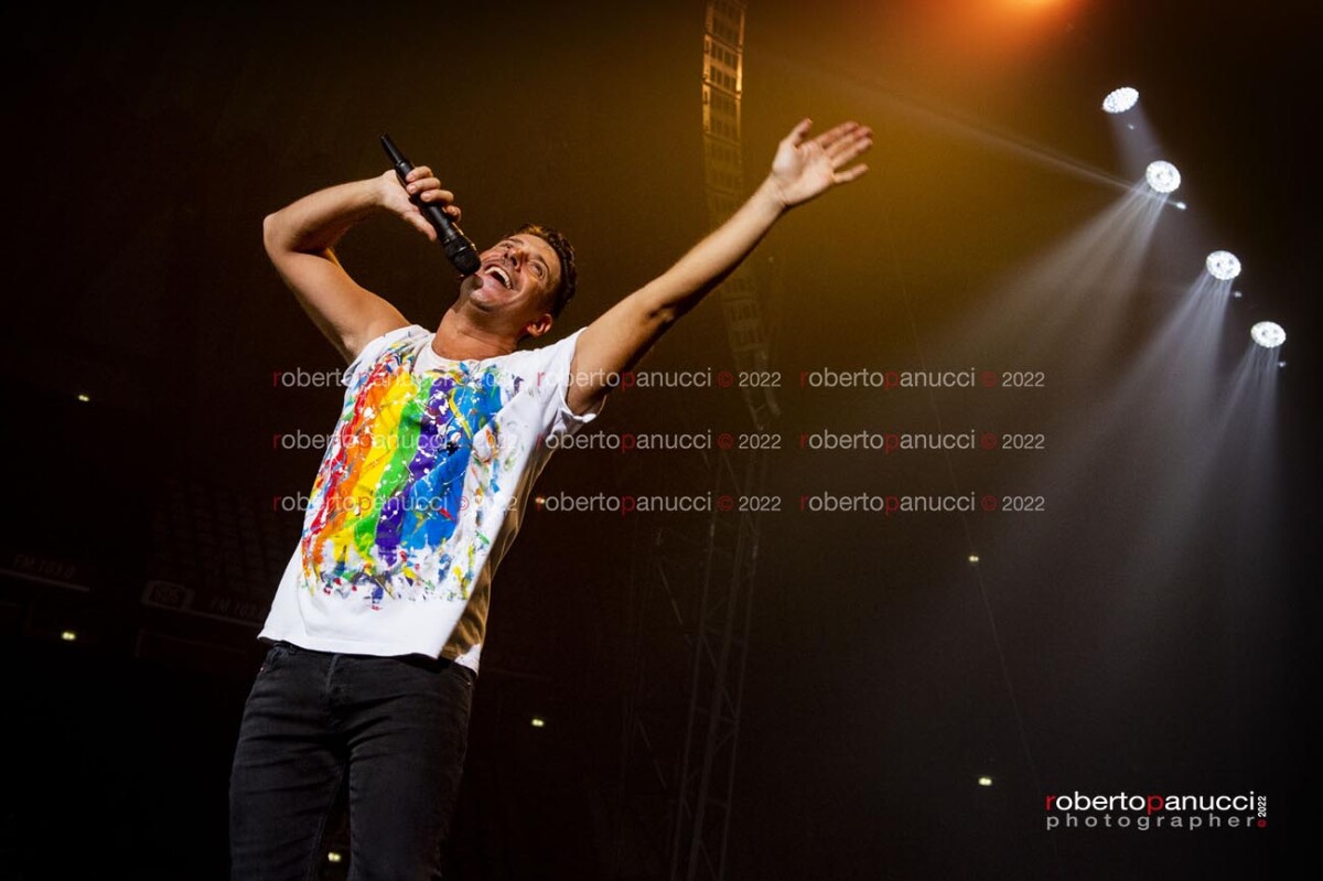 foto concerto Francesco Gabbani - Palazzo dello Sport 08-10-2022