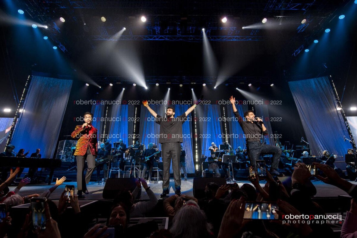 foto concerto Il Volo - Palazzo dello Sport 23-12-2022