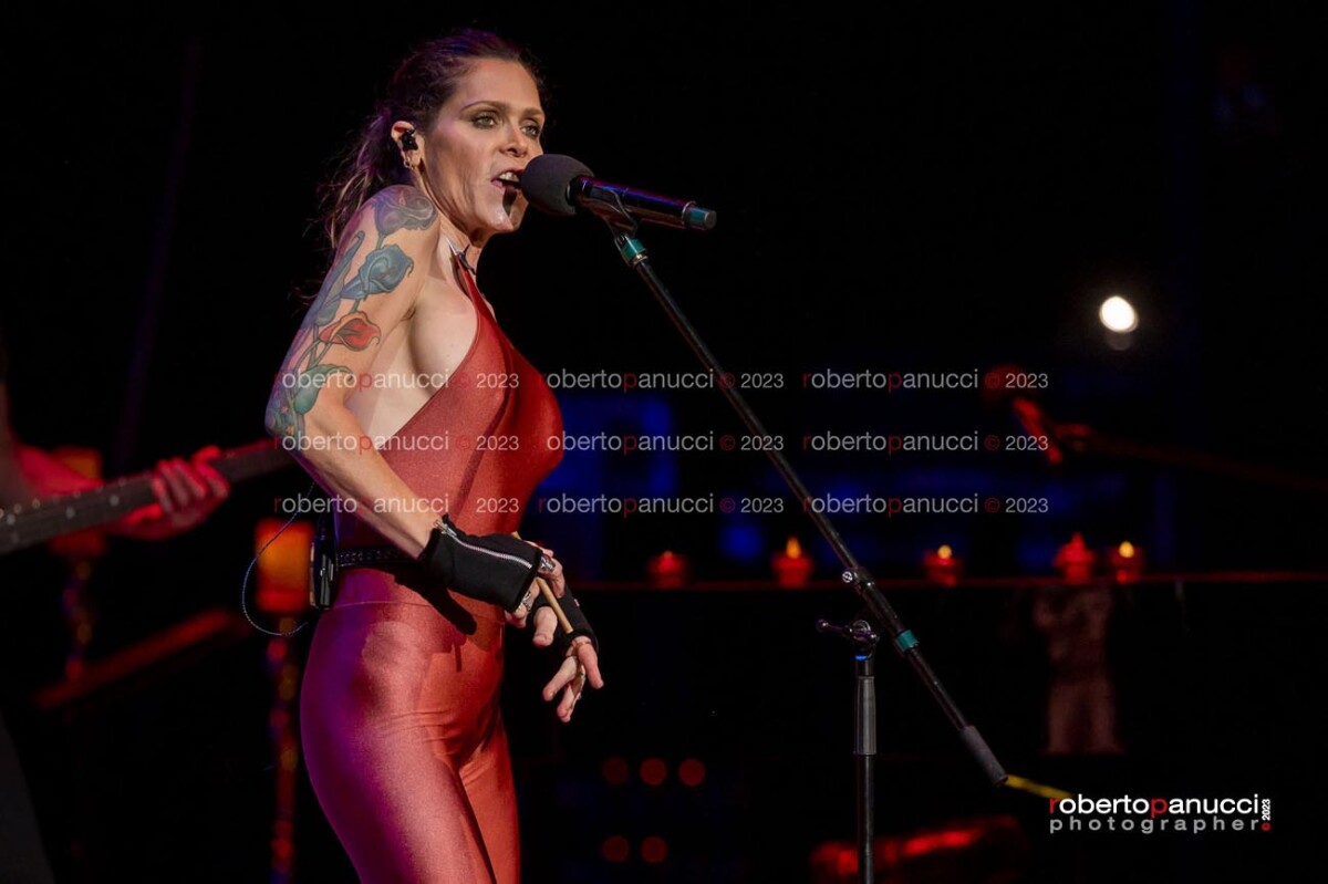 foto concerto Beth Hart - Auditorium Parco della Musica 30-06-2023