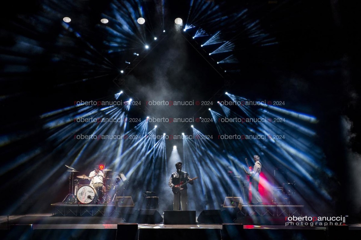 foto concerto The Kolors - Auditorium Parco della Musica 26-06-2024