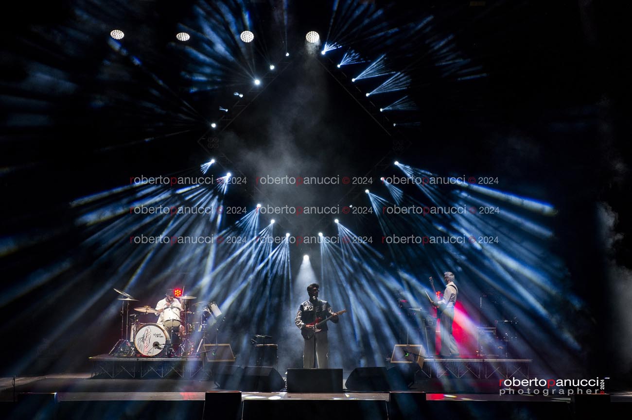 foto concerto The Kolors - Auditorium Parco della Musica 26-06-2024