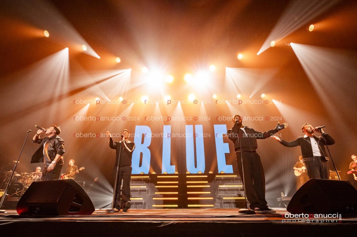 foto concerto Blue - Palazzo dello Sport 24-11-2024