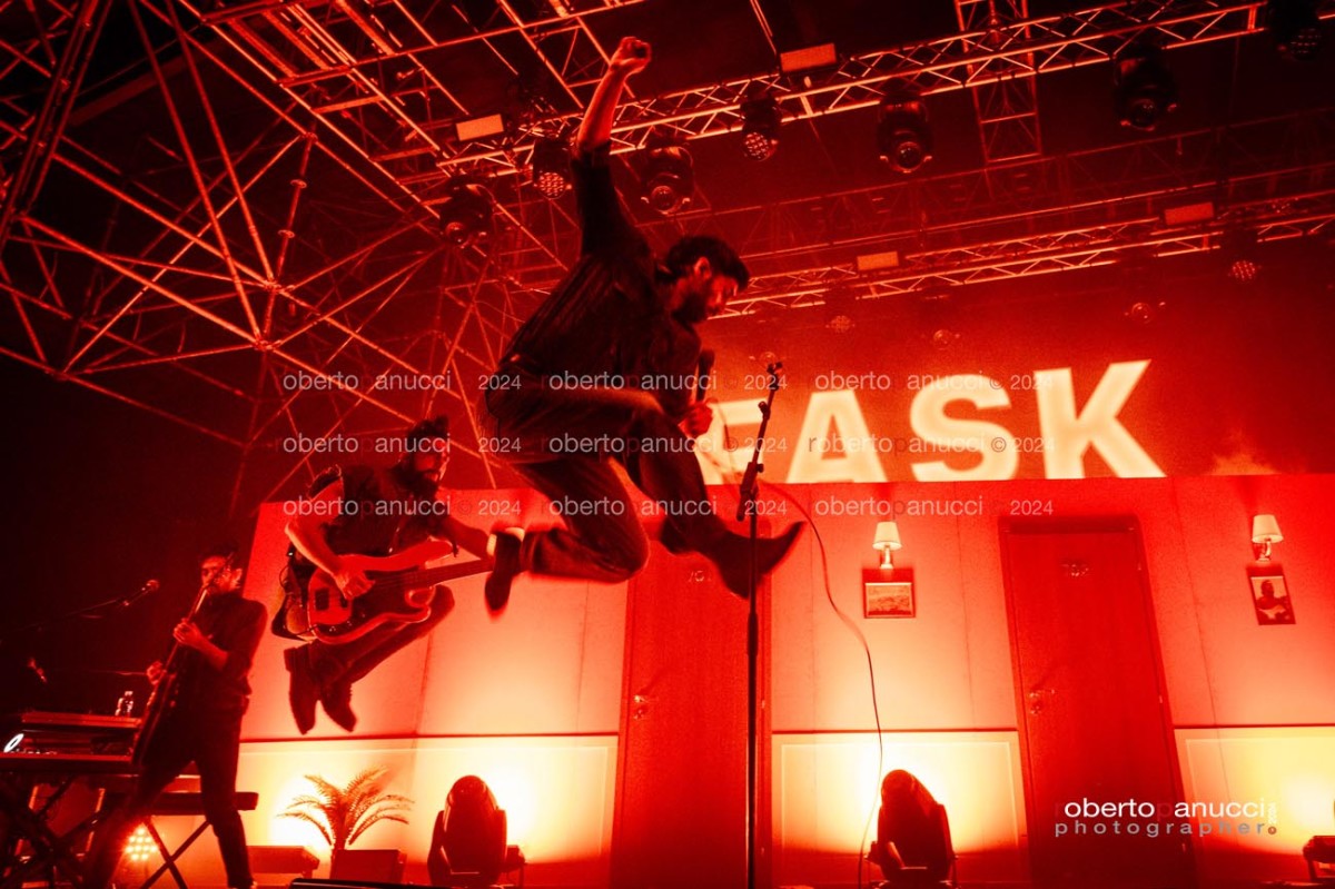 foto concerto Fast Animals and Slow Kids - Atlantico 17-12-2024