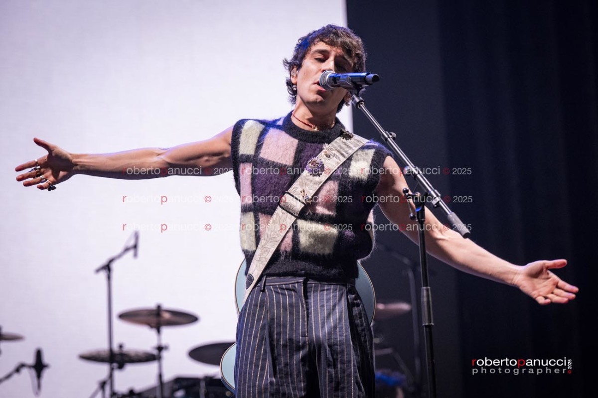 foto concerto Alex Wyse - Palazzo dello Sport 17-04-2025