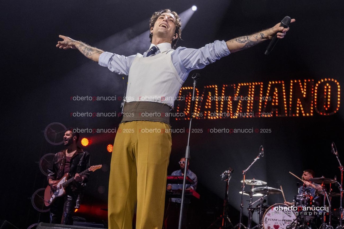 foto concerto Damiano David - Palazzo dello Sport 11-10-2025