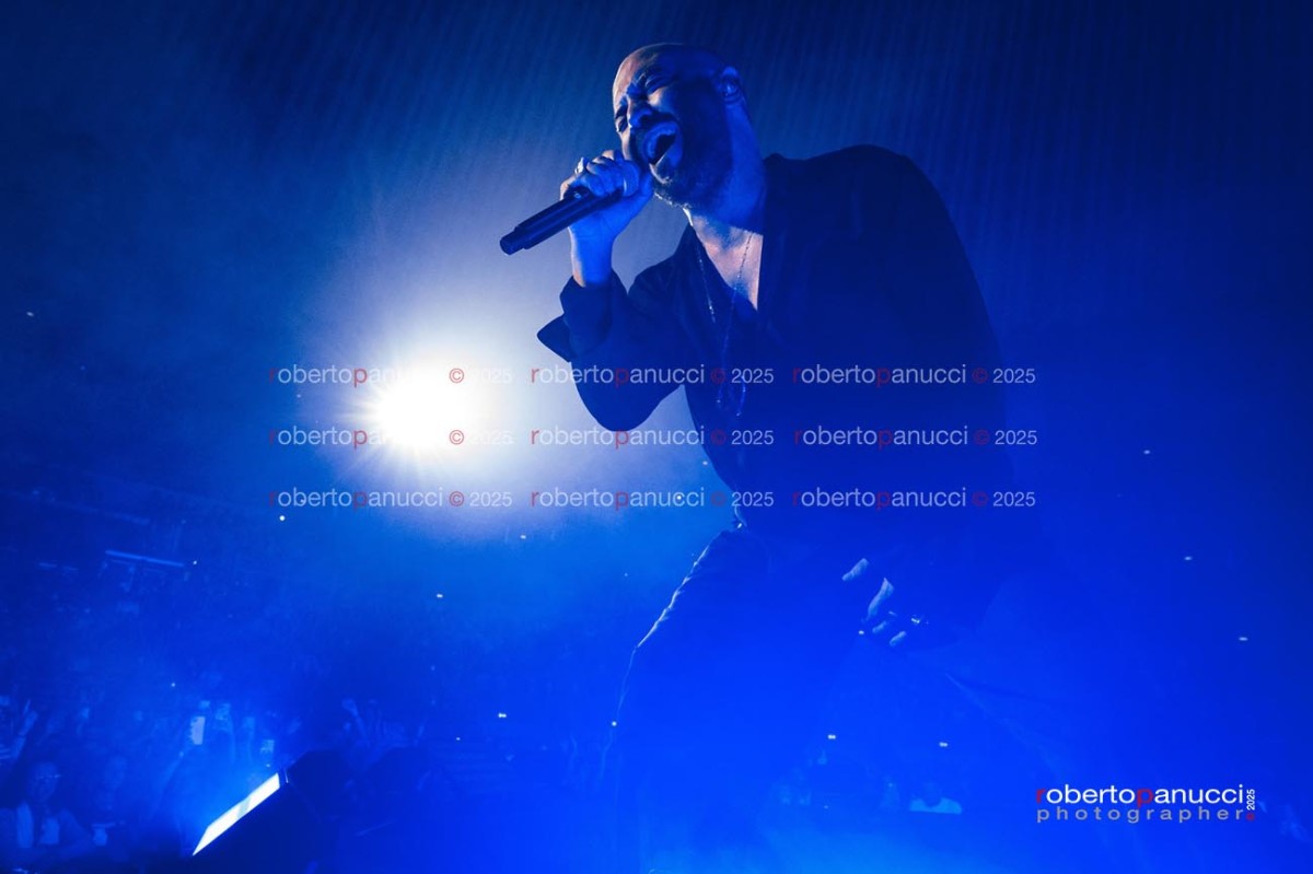 foto concerto Negramaro - Palazzo dello Sport 29-10-2025